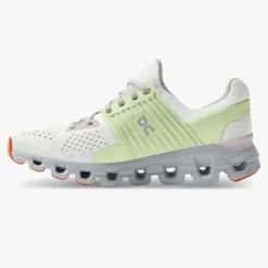 'On Running' Women's Cloudswift - Ice / Oasis -Shoes Shop 41.98921 cloudswift fw22 ice oasis w g4 1024x1024@2x