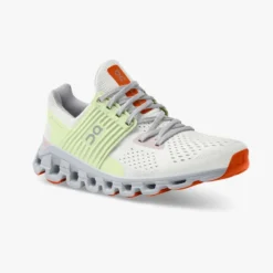 'On Running' Women's Cloudswift - Ice / Oasis -Shoes Shop 41.98921 cloudswift fw22 ice oasis w g6 1024x1024@2x