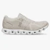 'On Running' Women's Cloud 5 - Pearl / White